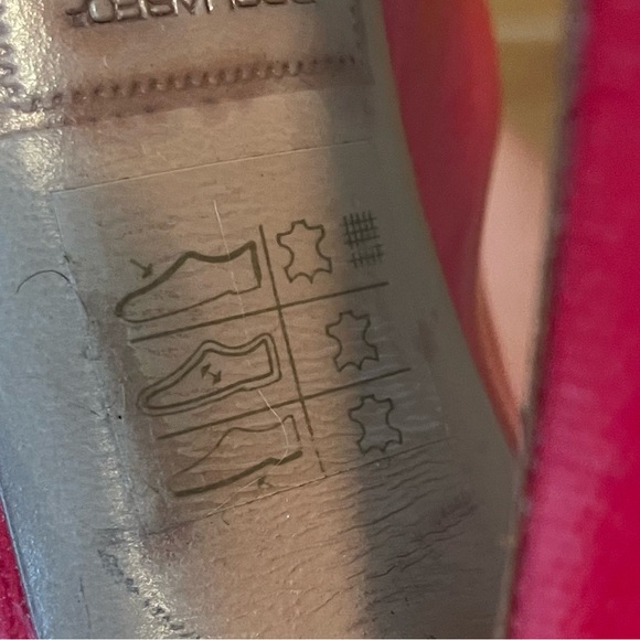 Dsquared2 Red Ankle Boots - Picture 10 of 17